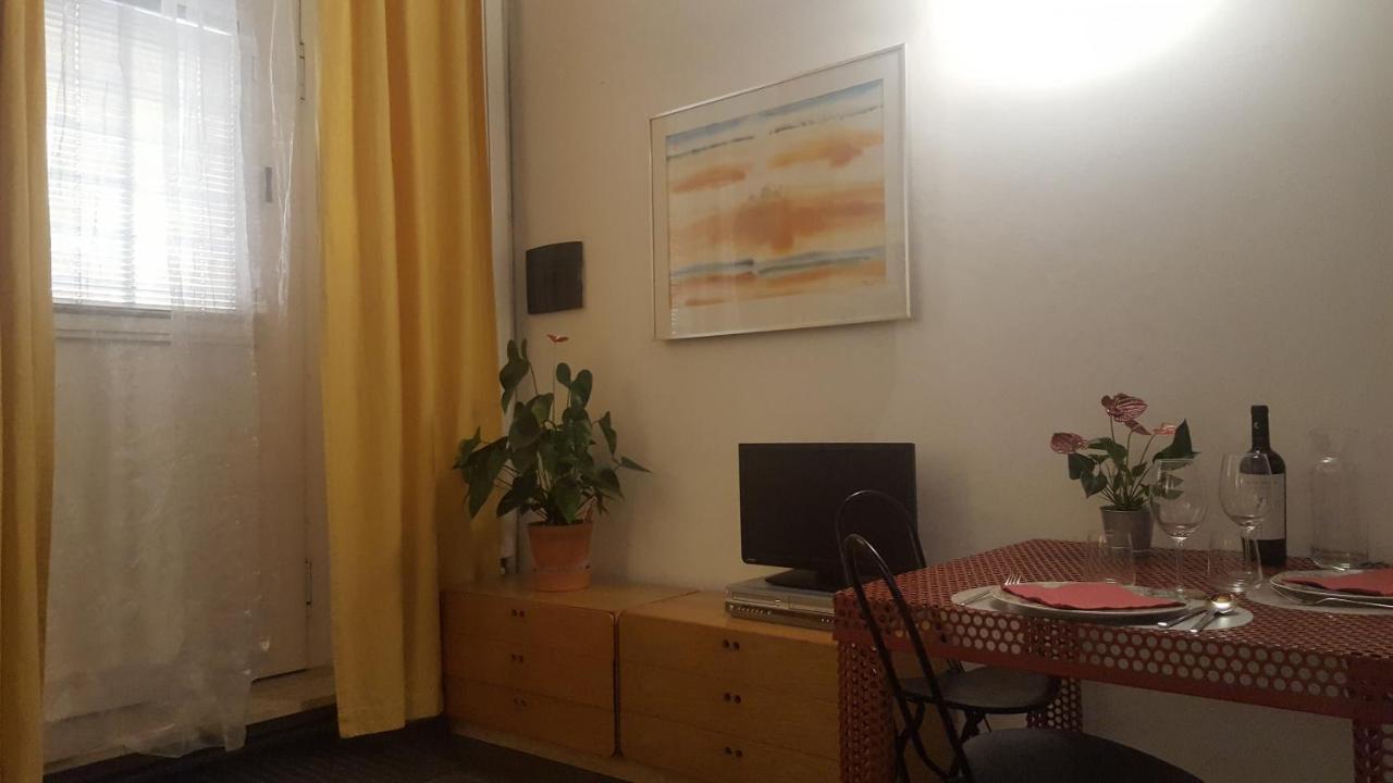 ローマCasa Virgilio In Montiアパートメント エクステリア 写真